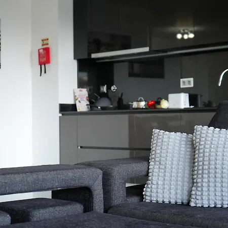 Apartment Lynx Barreiros - Pool & Sea View By Lovelystay Funchal (Madeira)