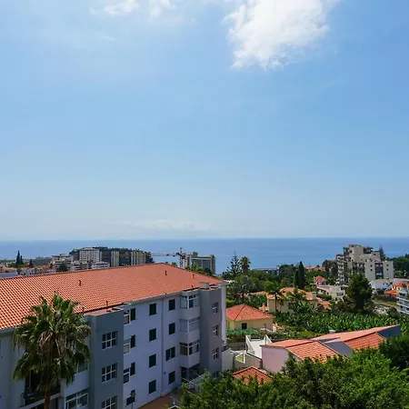 Apartment Lynx Barreiros - Pool & Sea View By Lovelystay Funchal (Madeira)